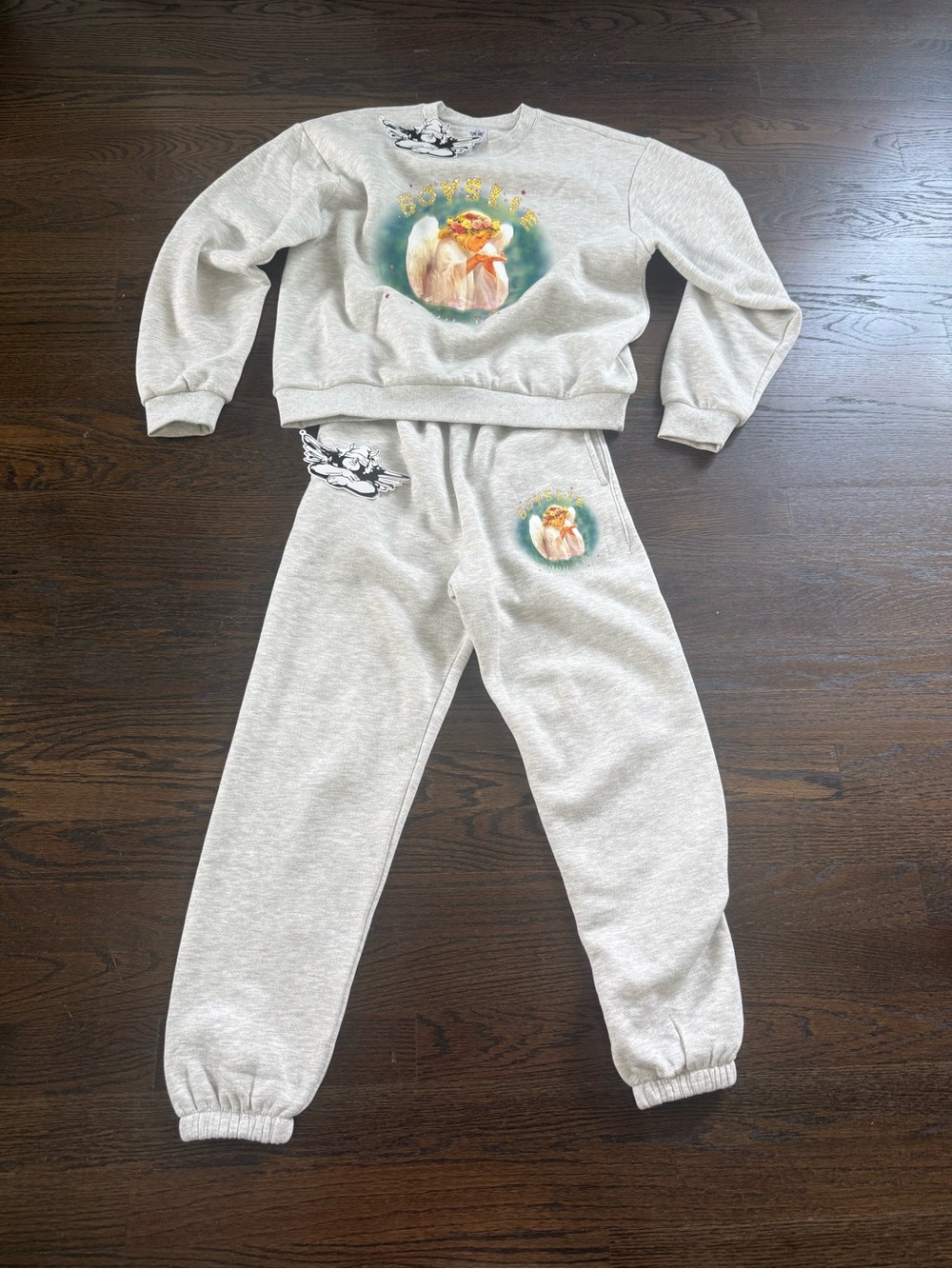 Gray Graphic Sweatpants and Sweatshirt - Boys Lie